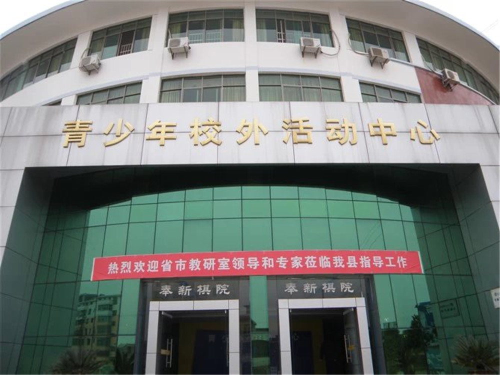 ����������